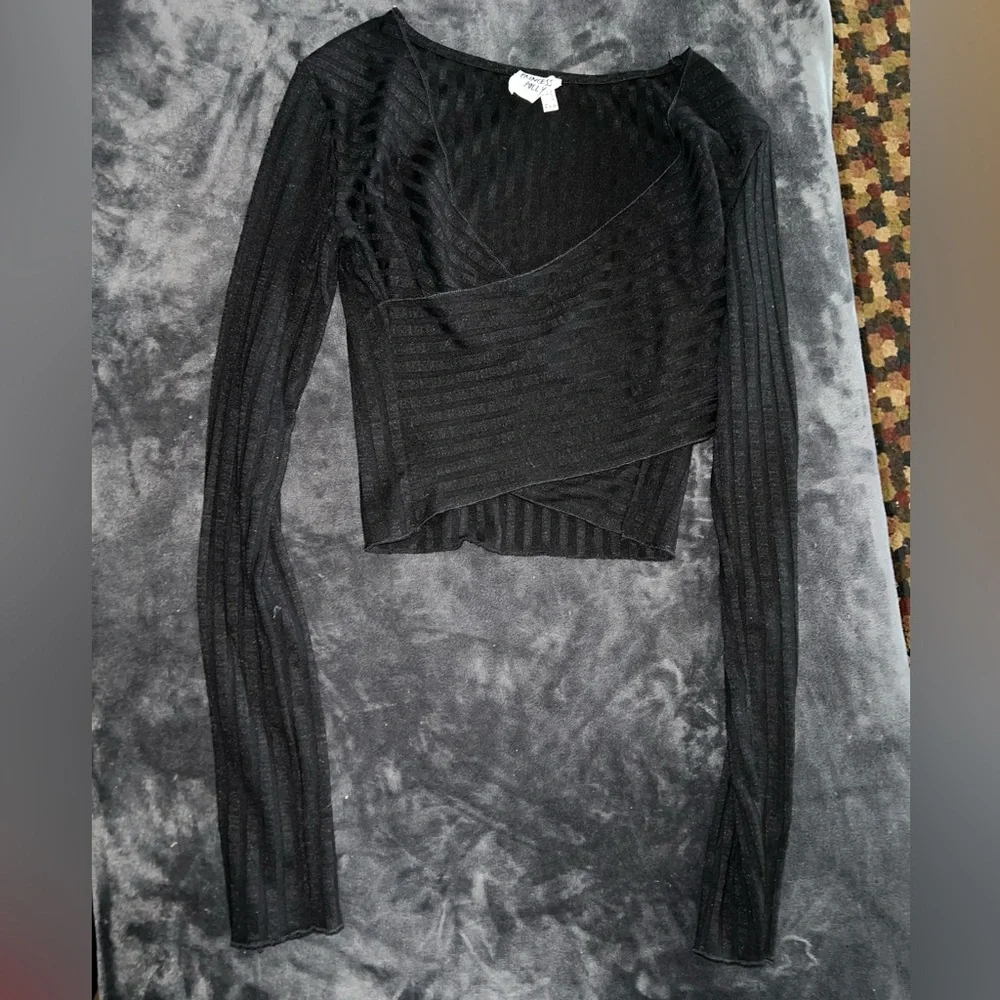 Princess Polly Abigal Top in Black Size 4 - Picture 7 of 14